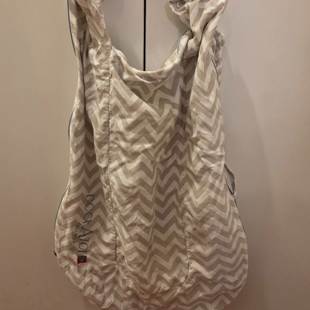 DockATot Deluxe+ Cover – Gray & White Chevron – Excellent Used Condition